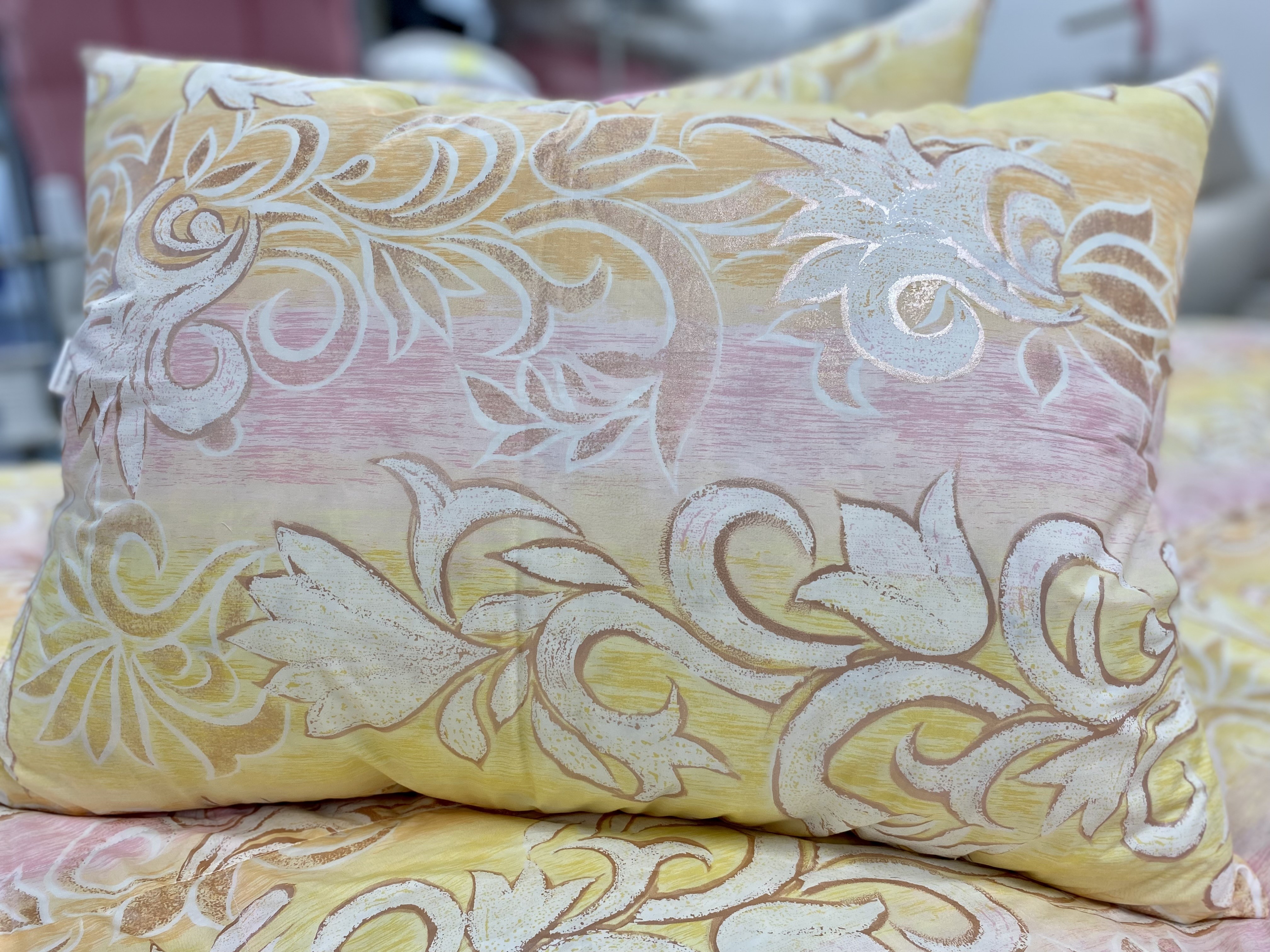 Jastuk DELUXE Gold 50x70